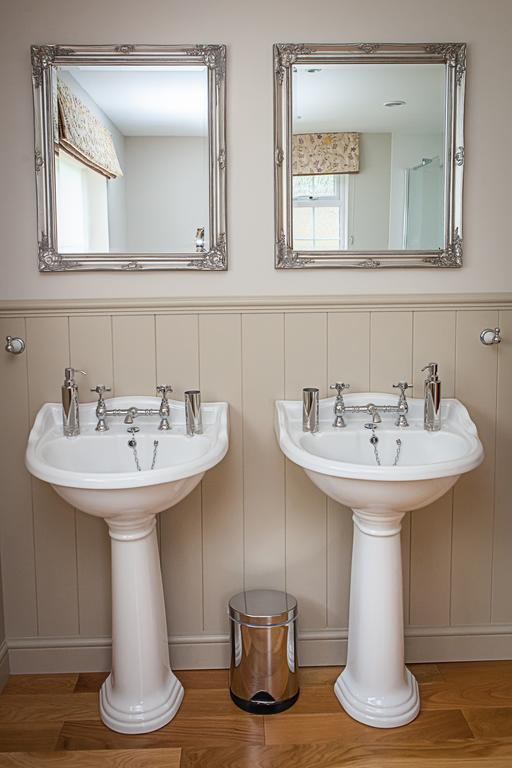 Bed and Breakfast Stoodleigh Court Coach House Tiverton  Exteriér fotografie